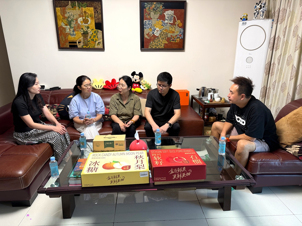 8台盟陈了_副本.jpg 8台盟陈了_副本.jpg